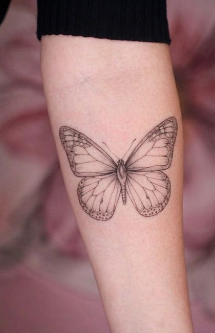 Tattoo Referência Realismo B&G #7c0209